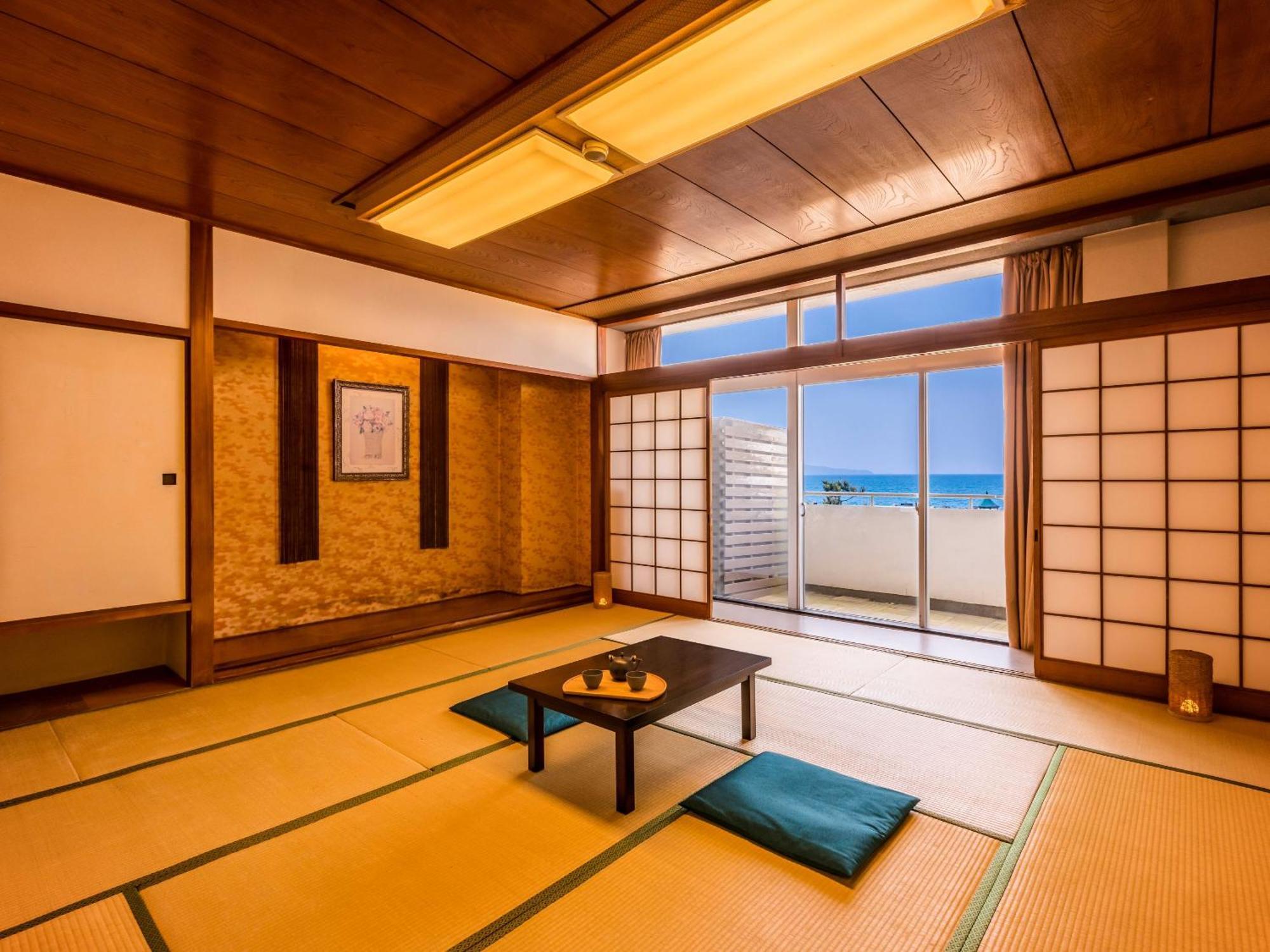 Отель Ooedo Onsen Monogatari Kaike Йонаго Экстерьер фото